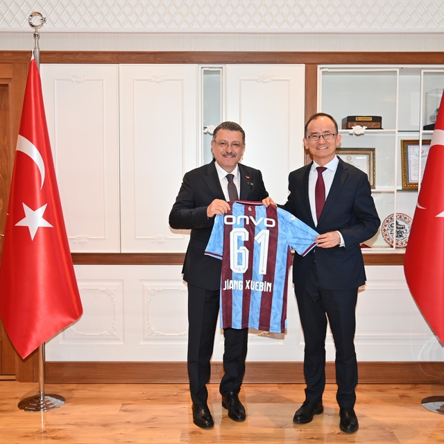 Çin'in Ankara Büyükelçisi Jiang Xuebin: "Çin ile Türkiye arasındaki ilişkil...