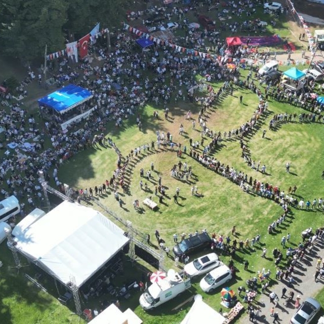 2 bin rakımlı festivalde horon coşkusu