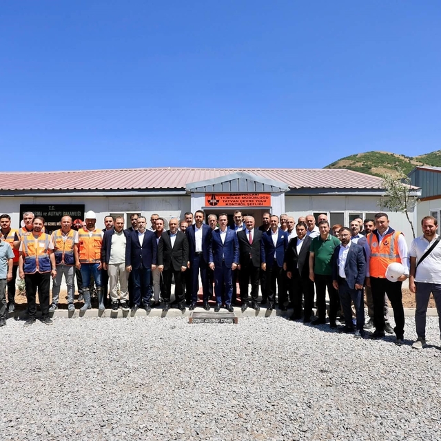 Tatvan çevre yolunda inceleme
