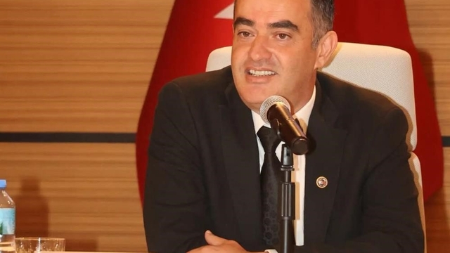 Koçarlı Belediye Başkanı Arıcı, CHP'den istifa ettiğini paylaştı