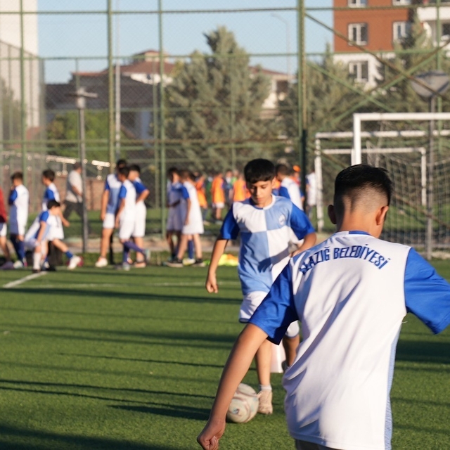 Elazığ'da yaz spor kurslarına yoğun ilgi