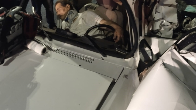 Yeni Zigana Tüneli'nde tır otomobile arkadan çarptı: 1ölü, 2 yaralı