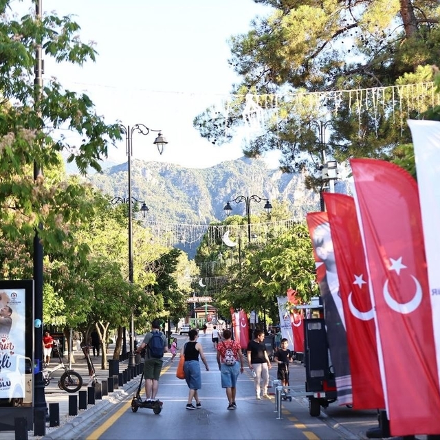 Denizlilerden bulvardaki etkinliklere yoğun ilgi