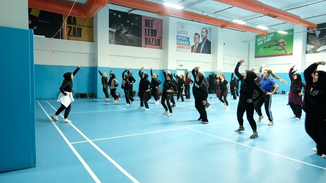 GSB Yaz Spor Okulları'na Demirkent'te bin 516 sporcu katılıyor
