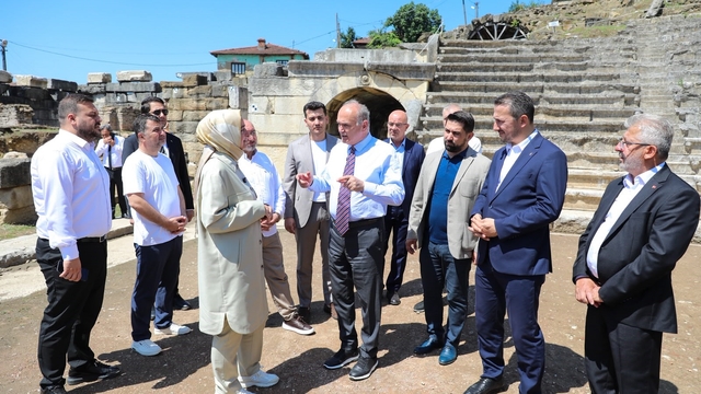 Sayan Kaya, Konuralp'e hayran kaldı