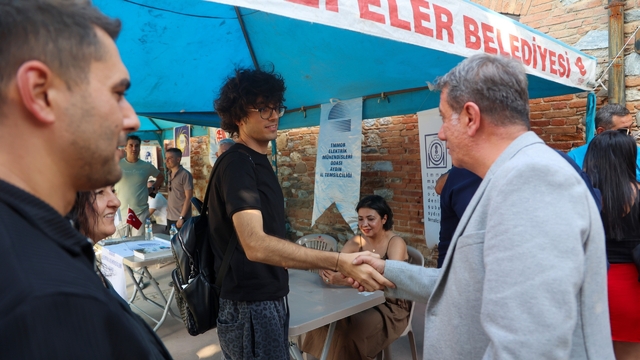 Efeler'de Meslek Tanıtım Günleri kapılarını açtı