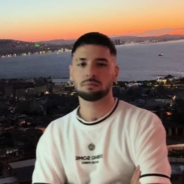 Kırmızı bültenle aranan firarilere yönelik şarkı sözleri nedeniyle gözaltın...