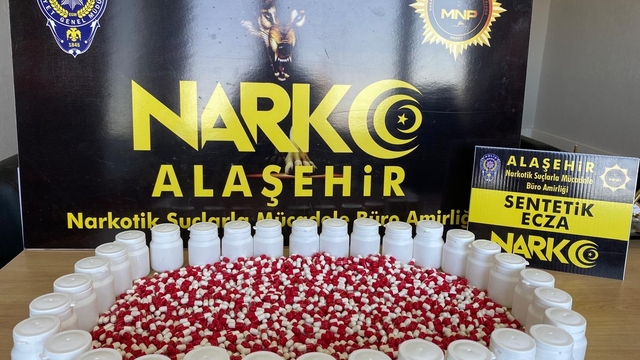 Alaşehir'de motosikletinde uyuşturucuyla yakalanan şüpheli tutuklandı