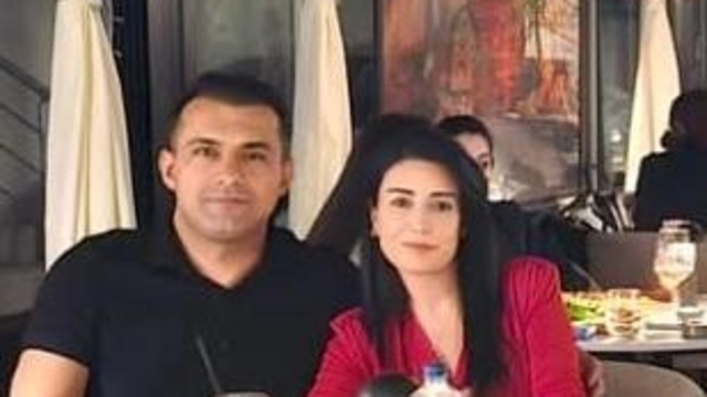 Dehşetin yeni detayları ortaya çıktı: Kapıyı kızının sesiyle açtırdı
Tutuklanan bekçi: "Eşimi seviyordum, bir anlık öfkeyle cinayeti işledim"