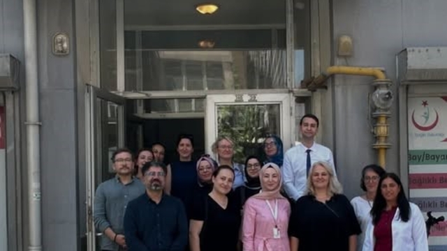 Kütahya'da Sağlıklı Hayat Merkezi'nin çalışmaları hekimlere tanıtıldı
