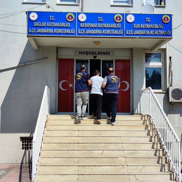 Diyarbakır'da haklarında kesinleşmiş hapis cezası bulunan 137 kişi yakaland...