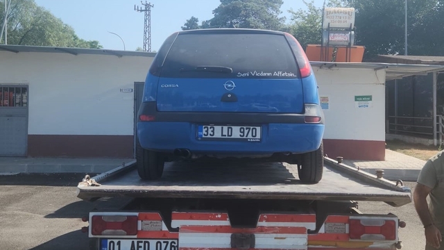 Trafiği tehlikeye düşüren sürücüye 103 bin 965 TL ceza
Sürücünün psikolojik durumunun uygun olmadığı gerekçesiyle ehliyetine el konuldu