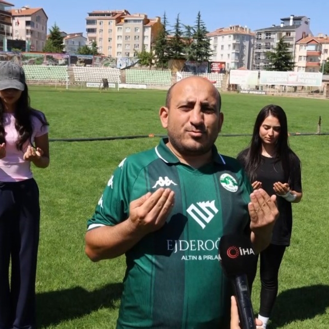 Kırşehir FK amigosundan takım için dua: "Yediğimiz goller ofsayt olsun"
