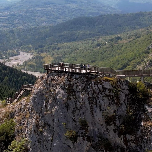 Valla Kanyonu'nun turizm potansiyelini geliştirmek için akademik destek: 2...