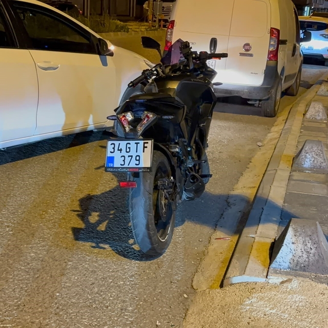 Düzce'de motosikletler çarpıştı: 3 yaralı