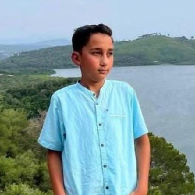 Kuşlarla oynarken damdan düşen 12 yaşındaki çocuk hayatını kaybetti