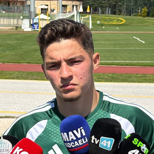 Ege Bilim: "Önceliğim Kocaelispor"