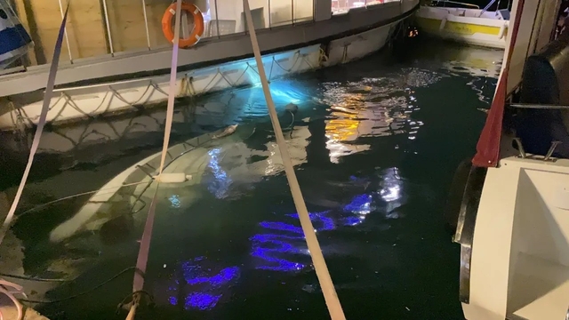Sinop'ta tekne sulara gömüldü