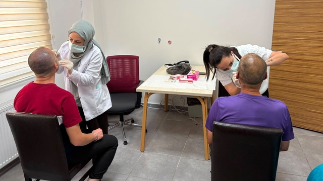 Düzce'de Engelsiz Yaşam Merkezinde ağız ve diş sağlığı taraması