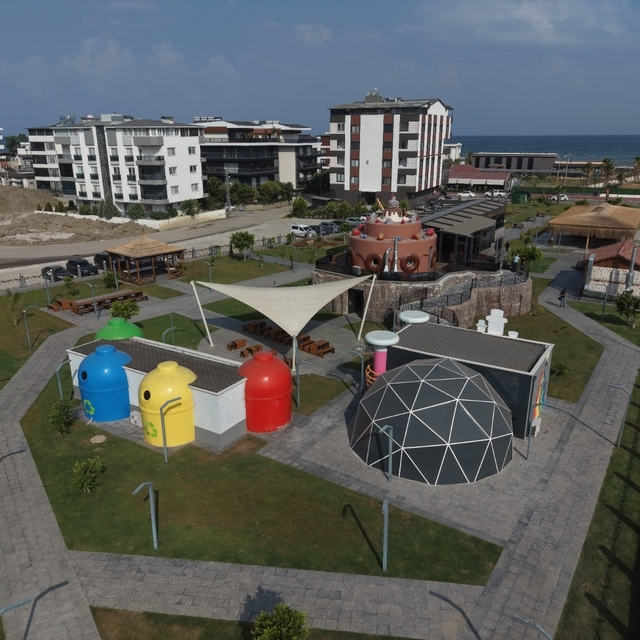İskenderun'da aile köyü vatandaşlara kapılarını açıyor