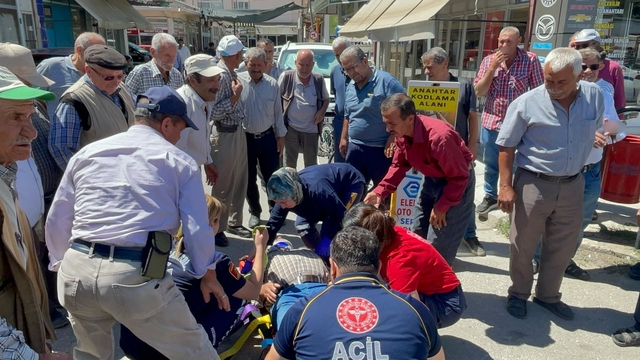 Sedyedeki yaralıya "Yat lan yat" diyen vatandaş herkesi güldürdü