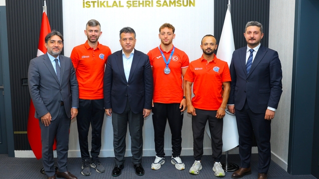 Başkan Doğan'dan Avrupa ikincisi milli sporcuya kutlama