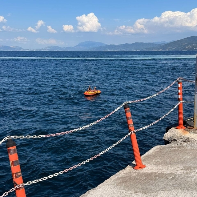 Şişme botla denize açılmıştı, panik anları ortaya çıktı