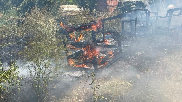 Burdur'da çıkan ot yangınında 2 dönümlük alan zarar gördü
