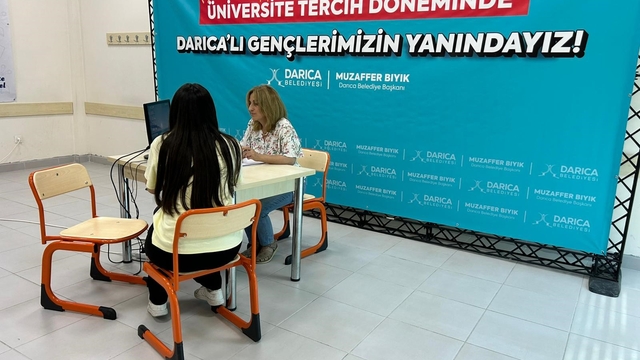 Darıca'da YKS öğrencileri için ücretsiz tercih danışmanlığı başladı