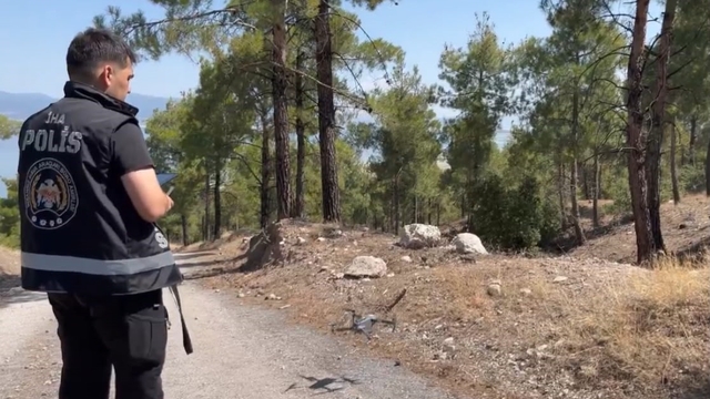 Burdur'da ormanlar, yangınlara karşı polis tarafından dronla denetleniyor