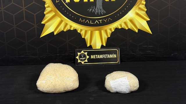 Malatya'da 1 kilo 769 gram metamfetamin ele geçirildi