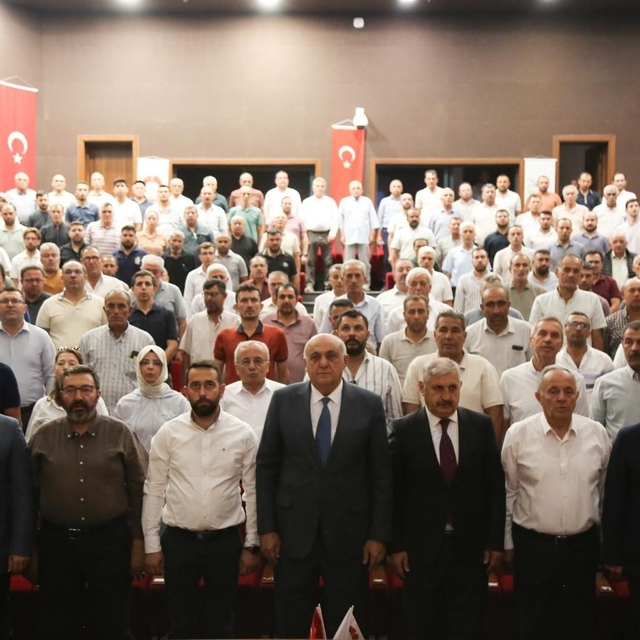 Konya Şeker ve KGTÜ iş birliğiyle geliştirilen Azotor Smart gübre tanıtıldı
