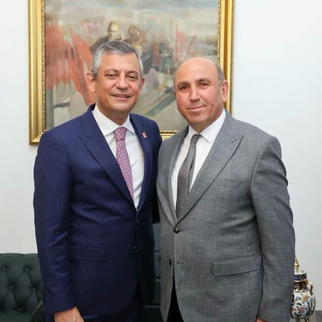 Sarıgöl Belediye Başkanı Tahsin Akdeniz CHP'den istifa etti