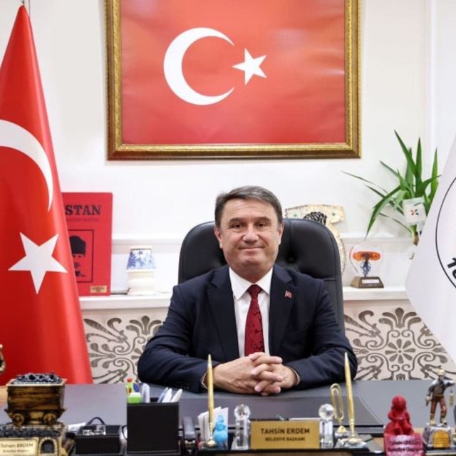 Zonguldak Belediye Başkanı ve 16 meclis üyesi CHP'den istifa etti