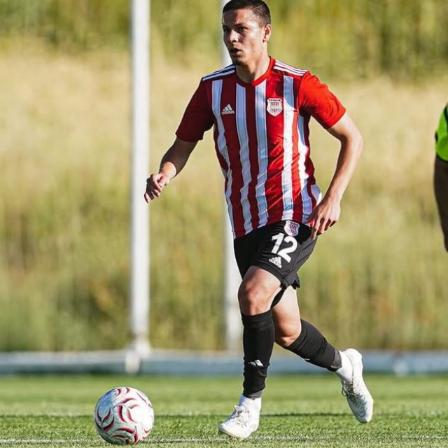 Ümraniyespor hazırlık maçında Pendikspor'u 2-1 mağlup etti