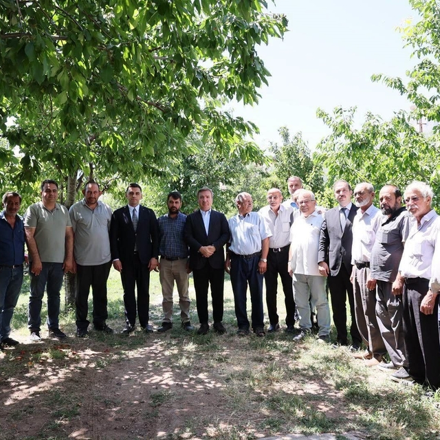 Vali Aydoğdu, Ortayurt köyünde üreticilerin taleplerini dinledi