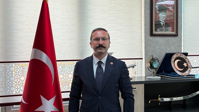 Yusufeli Kaymakamı Ahmet Tan görevine başladı