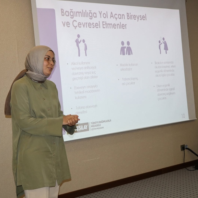 Kırıkkale din görevlilerine madde bağımlılığı semineri verildi