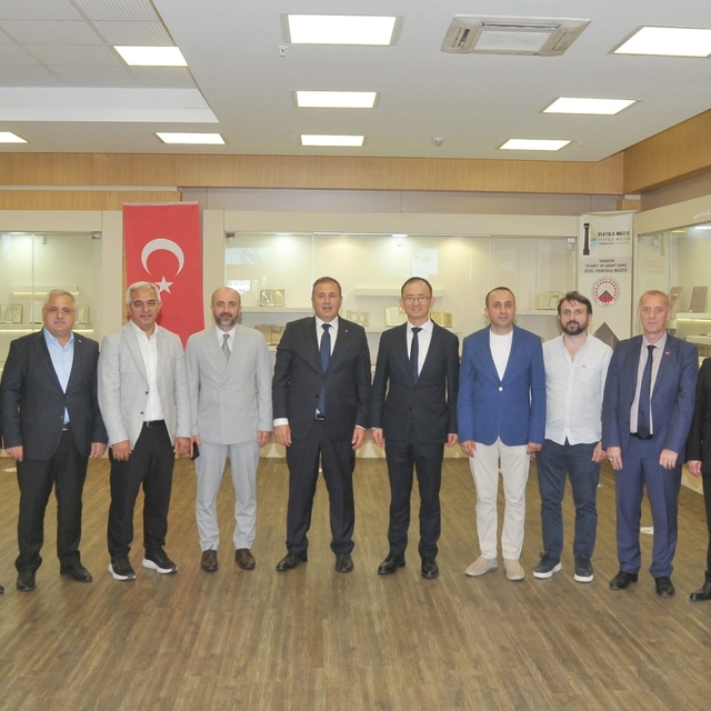 Çin'in Ankara Büyükelçisi Jiang Xuebin TTSO'yu ziyaret etti