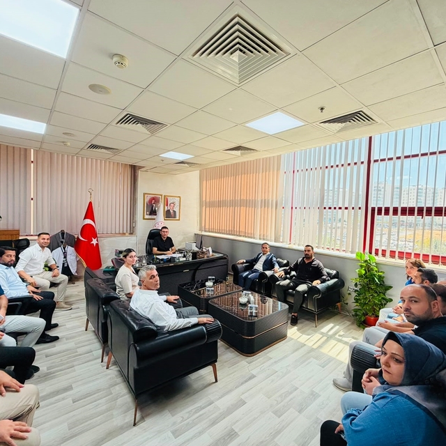 Hak-İş İl Başkanı Aküzüm, Başhekim Avınca ile görüştü