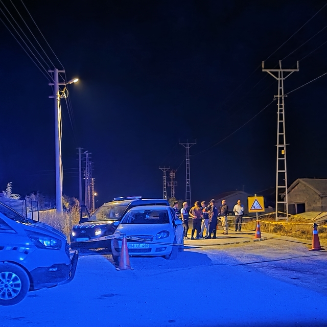 Aksaray'da çıkan silahlı kavgada başına kurşun isabet eden kadın ağır yaral...