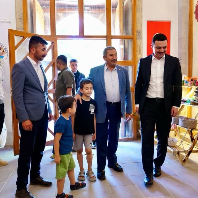 Başkan Bozkurt, Tarihi Yusuf Paşa Bedesteni'nde incelemelerde bulundu