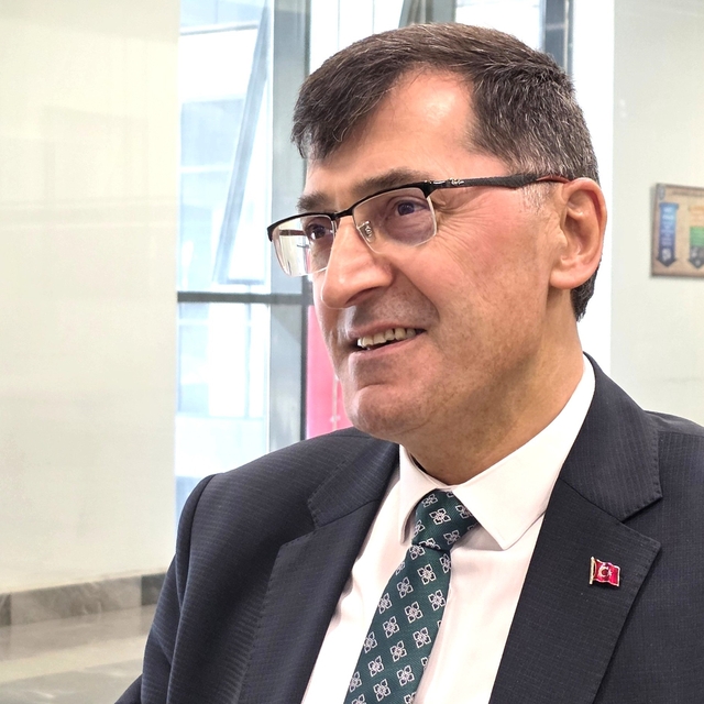 Başkan Kahveci, siyasi hayatına Yeni Parti'de devam edeceğini açıkladı