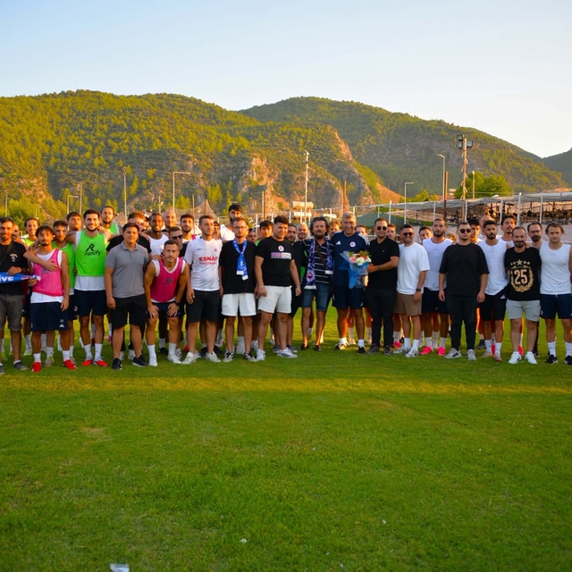 Fethiyespor taraftarından takıma tam destek