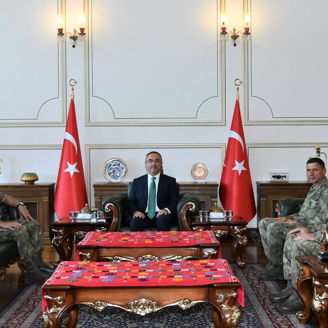 1'inci Ordu Komutanı Ersay'dan Tekirdağ Valisi Soytürk'e ziyaret