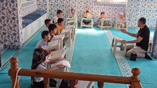 Kuyucak'ta Yaz Kur'an Kursu öğrencilerine seminer