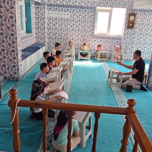 Kuyucak'ta Yaz Kur'an Kursu öğrencilerine seminer