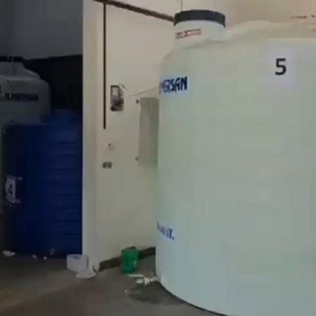 Jandarmadan kaçak alkol operasyonu
44 bin 150 litre kaçak alkol ele geçiril...