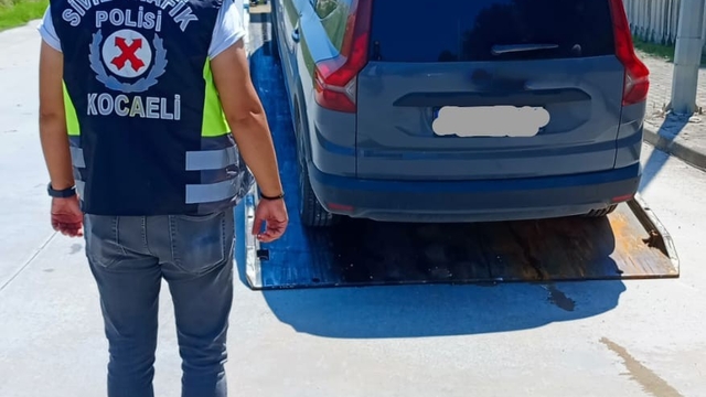 Kocaeli'de korsan taşımacılığa 200 bin lira ceza