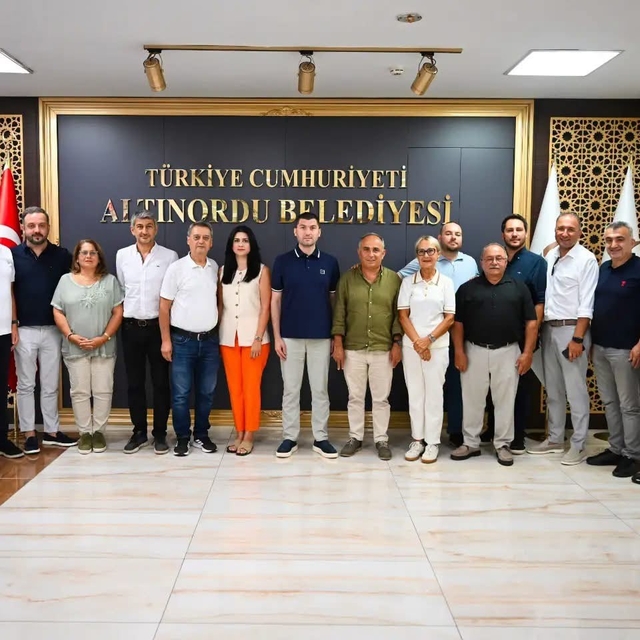Altınordu Belediye Başkanı Tepe, CHP'den istifa etti